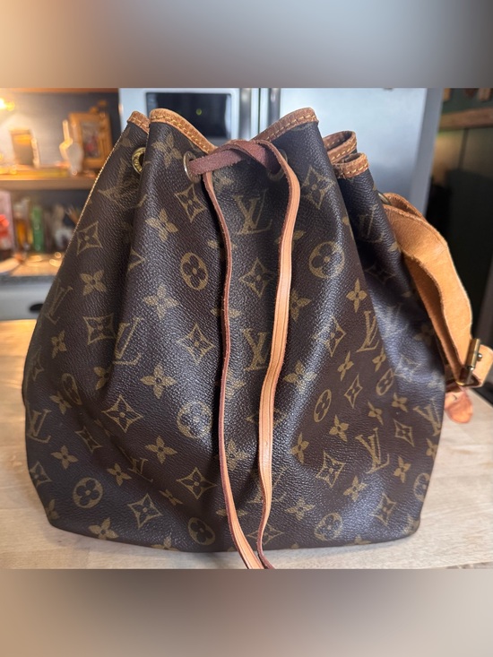 Louis Vuitton Handbags - Louis Vuitton Brown Monogram Noe’ Canvas Drawstring bucket bag authentic COA